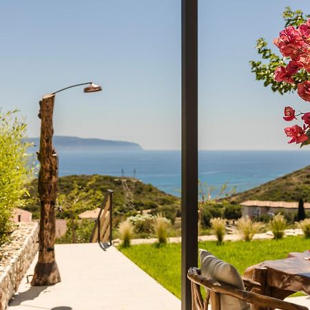 Hilaritas Luxury Suites Sea View, Private Pool & Jacuzzi Paradise Ratzaklion Bagian luar foto
