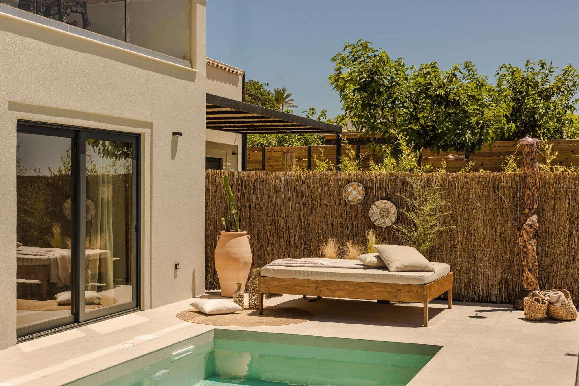 Hilaritas Luxury Suites Sea View, Private Pool & Jacuzzi Paradise Ratzaklion Bagian luar foto