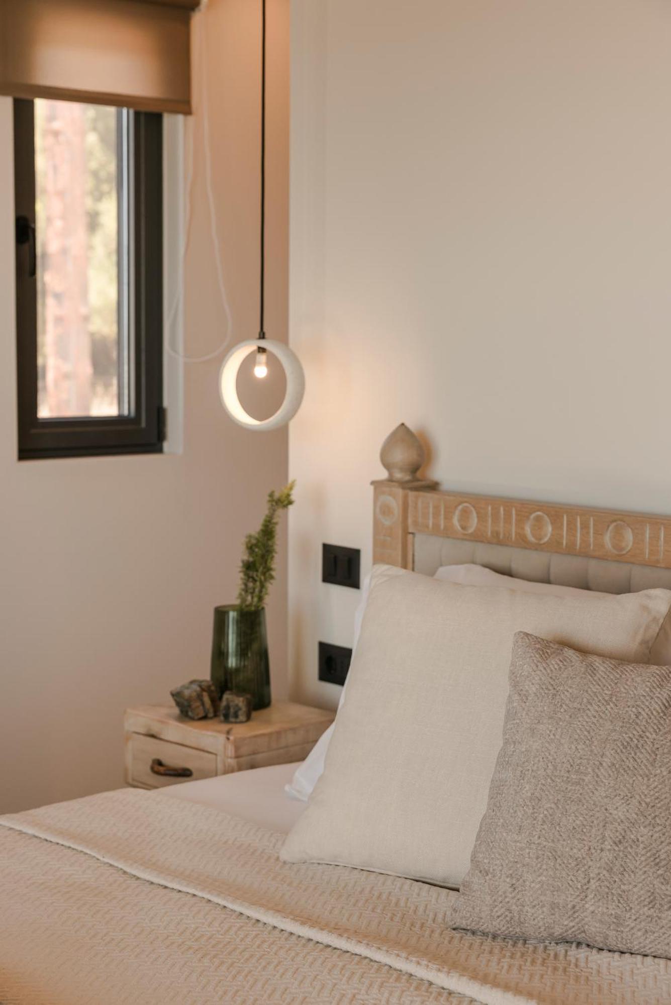 Hilaritas Luxury Suites Sea View, Private Pool & Jacuzzi Paradise Ratzaklion Bagian luar foto