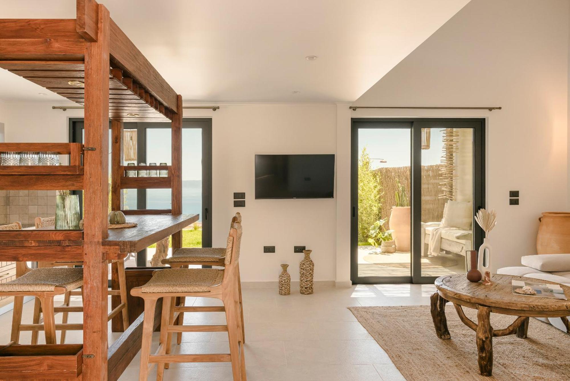 Hilaritas Luxury Suites Sea View, Private Pool & Jacuzzi Paradise Ratzaklion Bagian luar foto