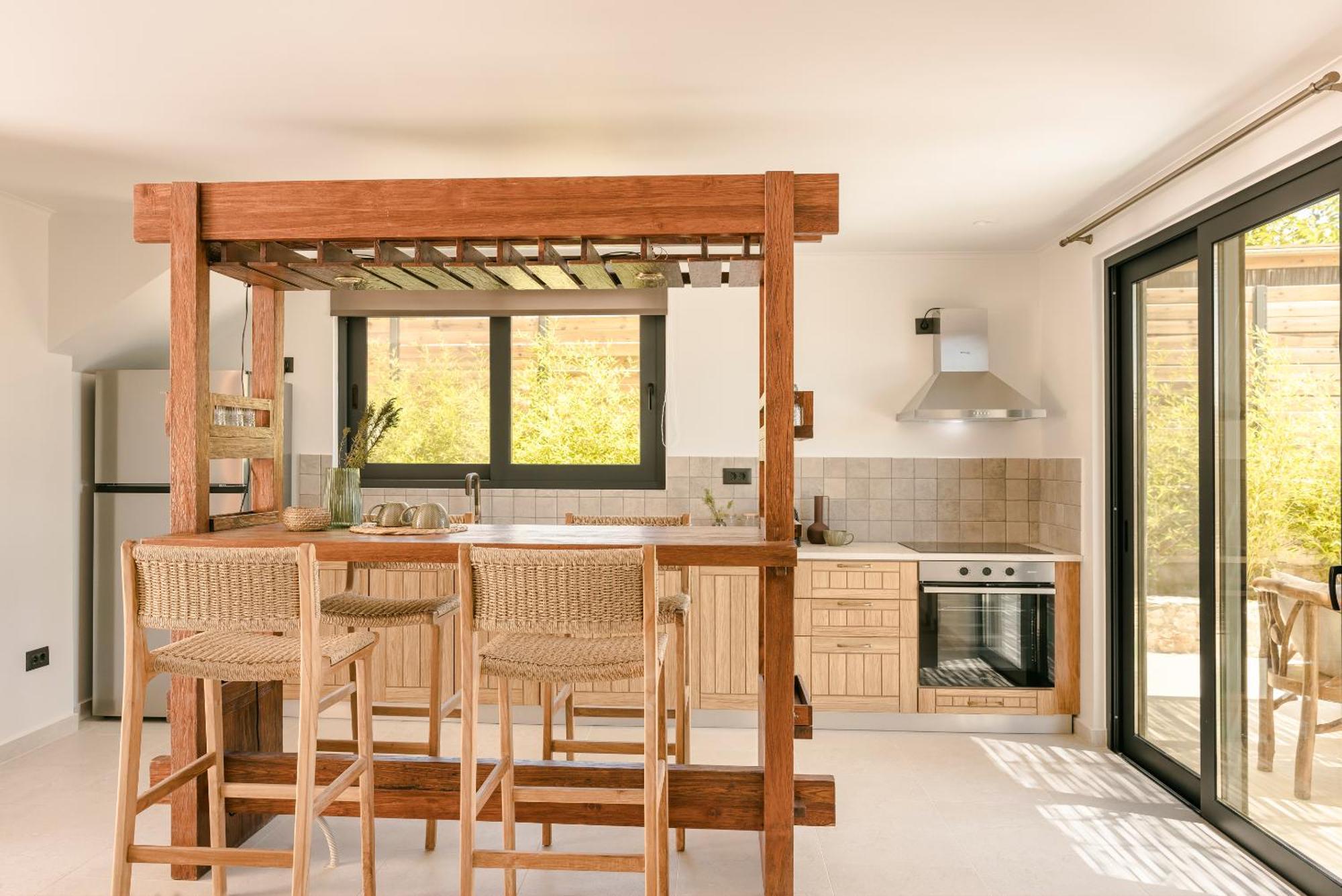 Hilaritas Luxury Suites Sea View, Private Pool & Jacuzzi Paradise Ratzaklion Bagian luar foto